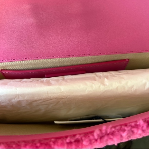 JACQUEMUS Le Bambidou shearling shoulder bag Pink - Picture 7 of 13